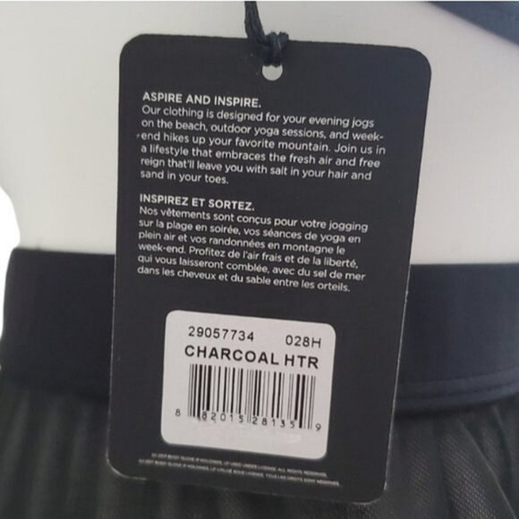 NWT- BODY GLOVE BIKINI TOP•Size S on tag (equals 32C fit) - Picture 10 of 11